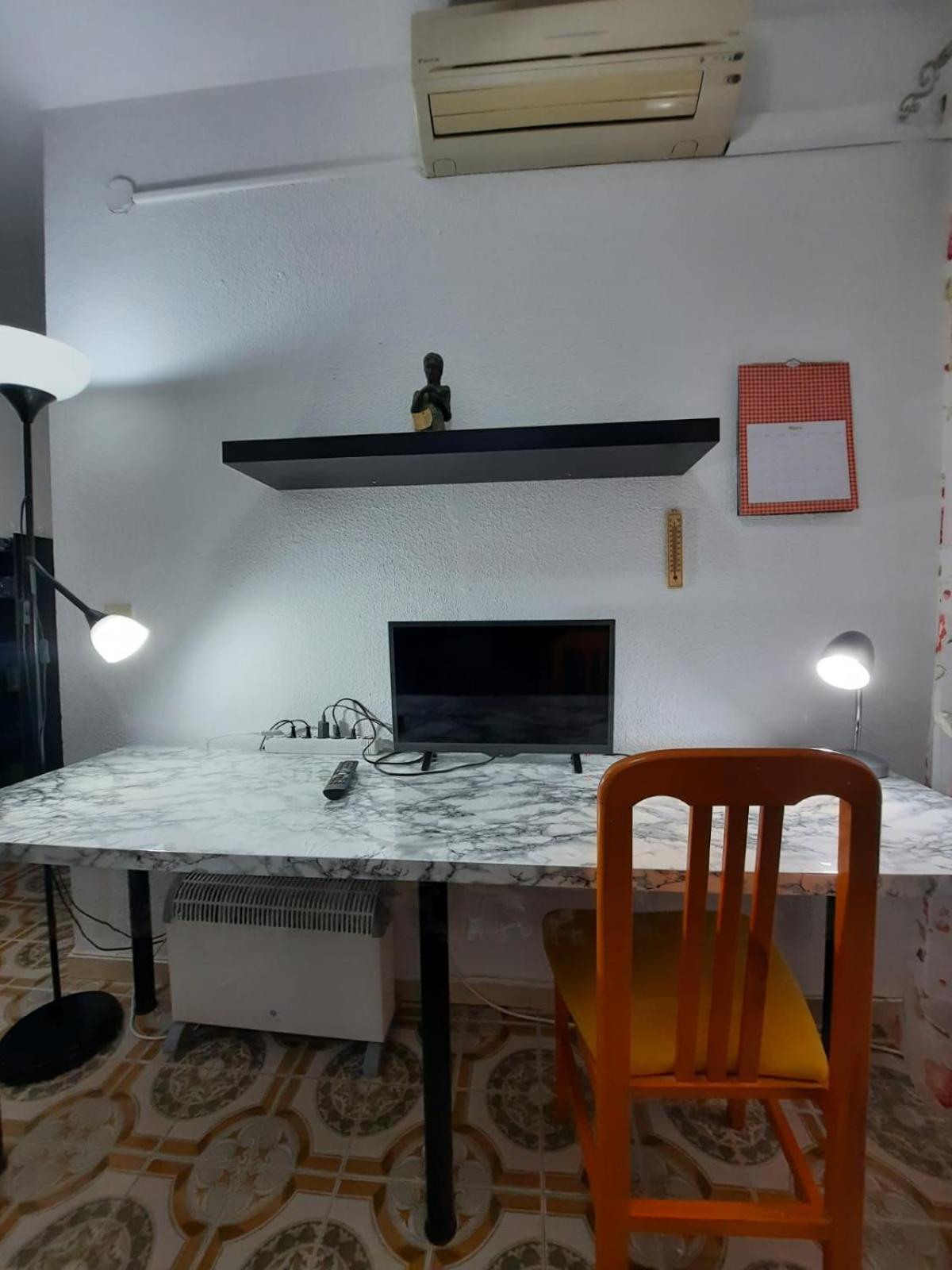 Habitaciones En Mi Piso Del Centro De Ουέλβα Εξωτερικό φωτογραφία